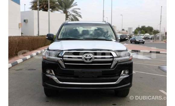 Buy Import Toyota Land Cruiser Black Car in Import - Dubai in Great Comore Buy Import Toyota Land Cruiser Black Car in Import - Dubai in Great Comore