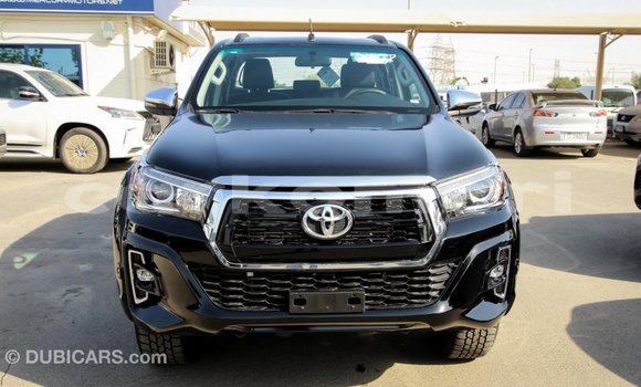 Buy Import Toyota Land Cruiser Black Car in Import - Dubai in Great Comore Buy Import Toyota Land Cruiser Black Car in Import - Dubai in Great Comore
