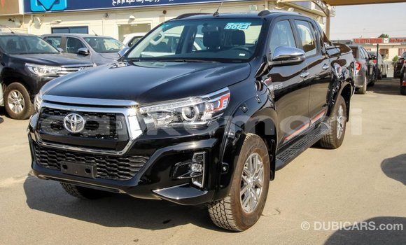 Buy Import Toyota Land Cruiser Black Car in Import - Dubai in Great Comore Buy Import Toyota Land Cruiser Black Car in Import - Dubai in Great Comore