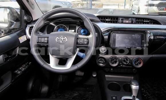 Buy Import Toyota Land Cruiser Black Car in Import - Dubai in Great Comore Buy Import Toyota Land Cruiser Black Car in Import - Dubai in Great Comore