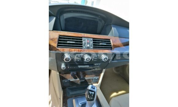 Buy Import BMW X1 White Car in Import - Dubai in Great Comore Buy Import BMW X1 White Car in Import - Dubai in Great Comore