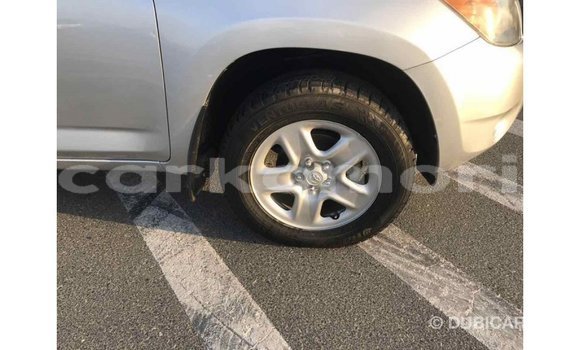 Acheter Import Voiture Toyota 4Runner Autre à Import - Dubai, Grande Comore Acheter Import Voiture Toyota 4Runner Autre à Import - Dubai, Grande Comore