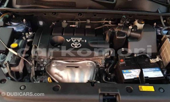 Acheter Import Voiture Toyota 4Runner Bleu à Import - Dubai, Grande Comore Acheter Import Voiture Toyota 4Runner Bleu à Import - Dubai, Grande Comore