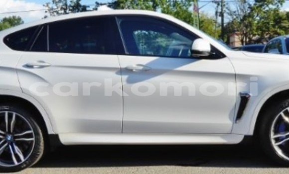 Buy Used BMW X6 White Car in Fomboni in Moheli Buy Used BMW X6 White Car in Fomboni in Moheli
