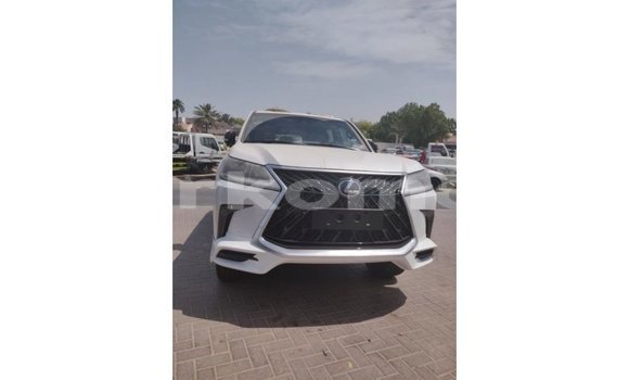Buy Import Lexus LX White Car in Import - Dubai in Great Comore Buy Import Lexus LX White Car in Import - Dubai in Great Comore