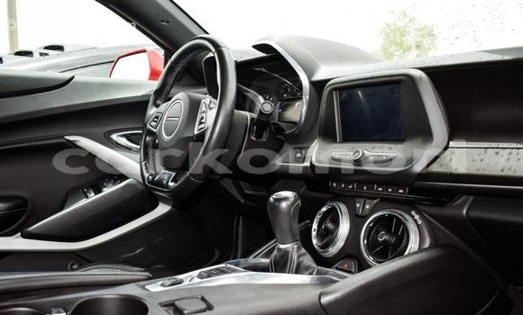 Acheter Import Voiture Chevrolet Camaro Rouge à Import - Dubai, Grande Comore Acheter Import Voiture Chevrolet Camaro Rouge à Import - Dubai, Grande Comore