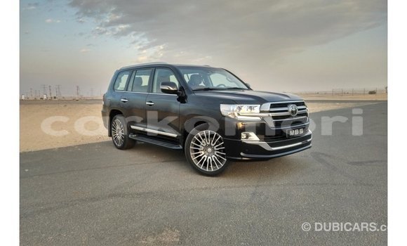 Buy Import Toyota Land Cruiser Black Car in Import - Dubai in Great Comore Buy Import Toyota Land Cruiser Black Car in Import - Dubai in Great Comore