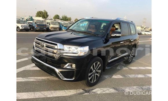 Acheter Import Voiture Toyota Land Cruiser Noir à Import - Dubai, Grande Comore Acheter Import Voiture Toyota Land Cruiser Noir à Import - Dubai, Grande Comore