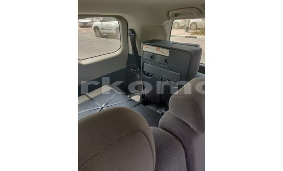 Buy Import Toyota Land Cruiser Black Car in Import - Dubai in Great Comore Buy Import Toyota Land Cruiser Black Car in Import - Dubai in Great Comore