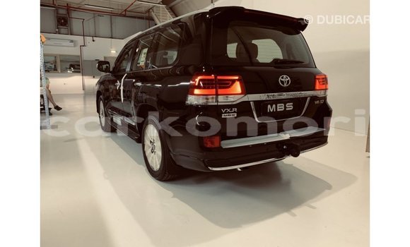 Buy Import Toyota Land Cruiser Black Car in Import - Dubai in Great Comore Buy Import Toyota Land Cruiser Black Car in Import - Dubai in Great Comore