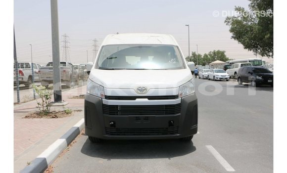 Buy Import Toyota Hiace White Car in Import - Dubai in Great Comore Buy Import Toyota Hiace White Car in Import - Dubai in Great Comore