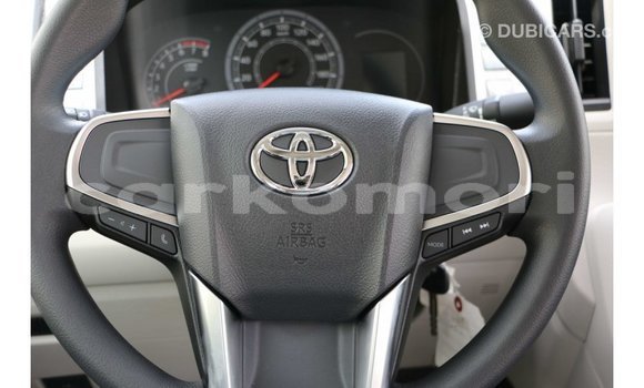 Buy Import Toyota Hiace White Car in Import - Dubai in Great Comore Buy Import Toyota Hiace White Car in Import - Dubai in Great Comore