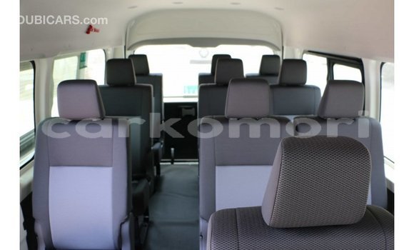 Buy Import Toyota Hiace White Car in Import - Dubai in Great Comore Buy Import Toyota Hiace White Car in Import - Dubai in Great Comore