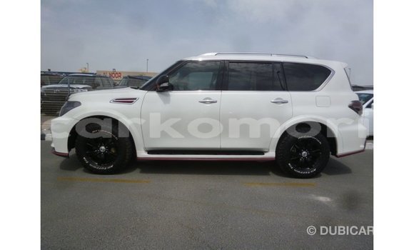 Acheter Import Voiture Nissan Patrol Blanc à Import - Dubai, Grande Comore Acheter Import Voiture Nissan Patrol Blanc à Import - Dubai, Grande Comore