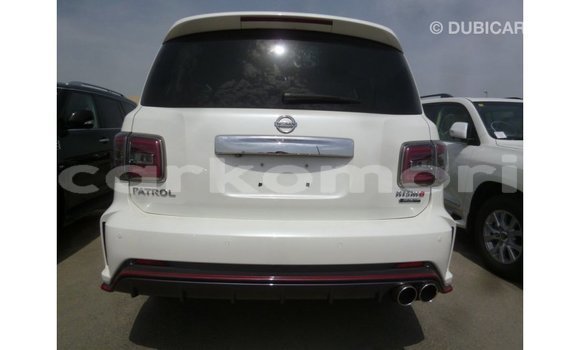 Acheter Import Voiture Nissan Patrol Blanc à Import - Dubai, Grande Comore Acheter Import Voiture Nissan Patrol Blanc à Import - Dubai, Grande Comore