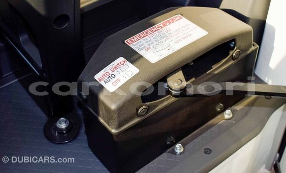 Buy Import Toyota Coaster White Car in Import - Dubai in Great Comore Buy Import Toyota Coaster White Car in Import - Dubai in Great Comore