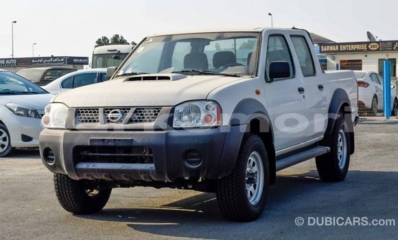 Buy Import Nissan NP 300 White Car in Import - Dubai in Great Comore Buy Import Nissan NP 300 White Car in Import - Dubai in Great Comore