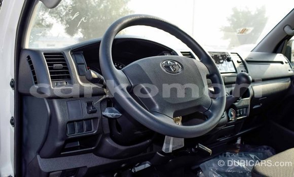 Buy Import Toyota Hiace White Car in Import - Dubai in Great Comore Buy Import Toyota Hiace White Car in Import - Dubai in Great Comore