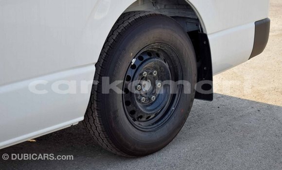 Buy Import Toyota Hiace White Car in Import - Dubai in Great Comore Buy Import Toyota Hiace White Car in Import - Dubai in Great Comore