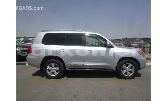 Buy Import Toyota Land Cruiser Other Car in Import - Dubai in Great Comore Buy Import Toyota Land Cruiser Other Car in Import - Dubai in Great Comore