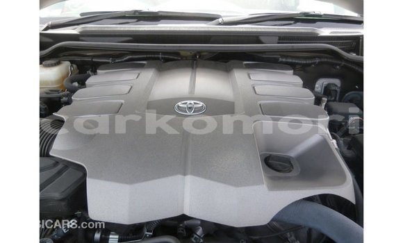 Buy Import Toyota Land Cruiser Other Car in Import - Dubai in Great Comore Buy Import Toyota Land Cruiser Other Car in Import - Dubai in Great Comore