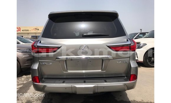 Acheter Import Voiture Lexus LX Autre à Import - Dubai, Grande Comore Acheter Import Voiture Lexus LX Autre à Import - Dubai, Grande Comore