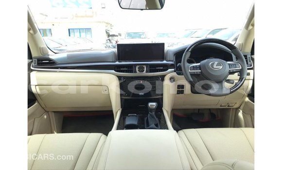 Acheter Import Voiture Lexus LX Autre à Import - Dubai, Grande Comore Acheter Import Voiture Lexus LX Autre à Import - Dubai, Grande Comore