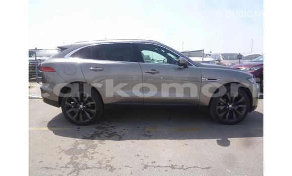Acheter Import Voiture Jaguar F-Pace Autre à Import - Dubai, Grande Comore Acheter Import Voiture Jaguar F-Pace Autre à Import - Dubai, Grande Comore