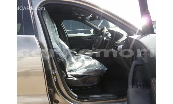 Acheter Import Voiture Jaguar F-Pace Autre à Import - Dubai, Grande Comore Acheter Import Voiture Jaguar F-Pace Autre à Import - Dubai, Grande Comore