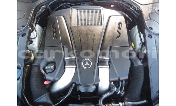 Buy Import Mercedes-Benz 190 White Car in Import - Dubai in Great Comore Buy Import Mercedes-Benz 190 White Car in Import - Dubai in Great Comore