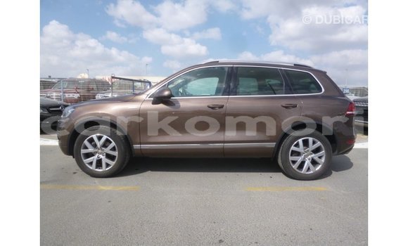 Buy Import Volkswagen Touareg Brown Car in Import - Dubai in Great Comore Buy Import Volkswagen Touareg Brown Car in Import - Dubai in Great Comore