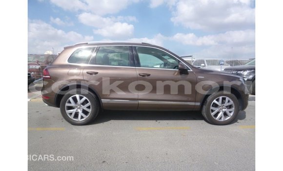 Buy Import Volkswagen Touareg Brown Car in Import - Dubai in Great Comore Buy Import Volkswagen Touareg Brown Car in Import - Dubai in Great Comore