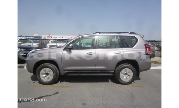 Acheter Import Voiture Toyota Prado Autre à Import - Dubai, Grande Comore Acheter Import Voiture Toyota Prado Autre à Import - Dubai, Grande Comore