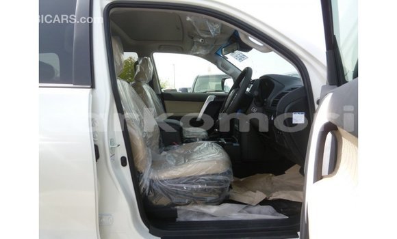 Buy Import Toyota Prado White Car in Import - Dubai in Great Comore Buy Import Toyota Prado White Car in Import - Dubai in Great Comore