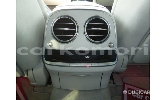 Buy Import Mercedes-Benz 190 Other Car in Import - Dubai in Great Comore Buy Import Mercedes-Benz 190 Other Car in Import - Dubai in Great Comore