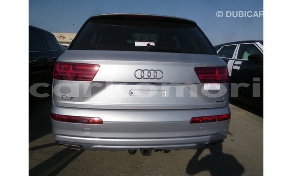Acheter Import Voiture Audi Q7 Autre à Import - Dubai, Grande Comore Acheter Import Voiture Audi Q7 Autre à Import - Dubai, Grande Comore