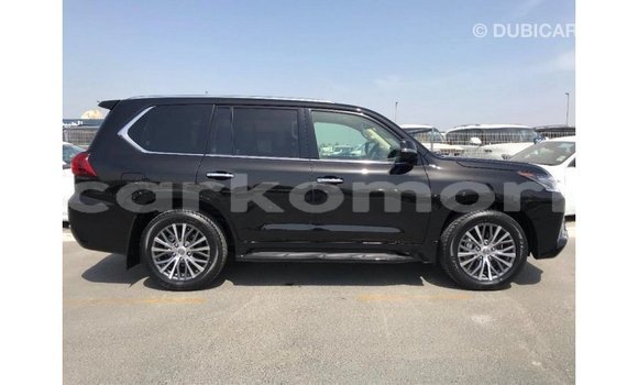 Acheter Import Voiture Lexus LX Noir à Import - Dubai, Grande Comore Acheter Import Voiture Lexus LX Noir à Import - Dubai, Grande Comore