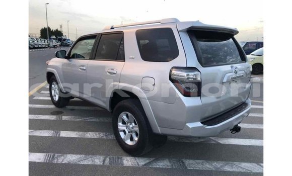 Acheter Import Voiture Toyota 4Runner Autre à Import - Dubai, Grande Comore Acheter Import Voiture Toyota 4Runner Autre à Import - Dubai, Grande Comore