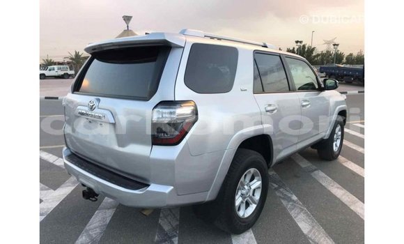 Acheter Import Voiture Toyota 4Runner Autre à Import - Dubai, Grande Comore Acheter Import Voiture Toyota 4Runner Autre à Import - Dubai, Grande Comore