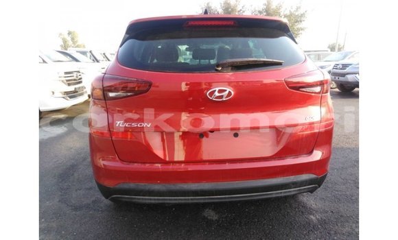 Buy Import Hyundai Tucson Red Car in Import - Dubai in Great Comore Buy Import Hyundai Tucson Red Car in Import - Dubai in Great Comore