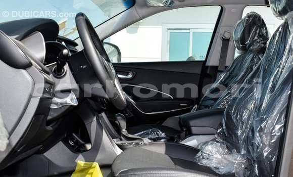 Buy Import Hyundai Santa Fe Black Car in Import - Dubai in Great Comore Buy Import Hyundai Santa Fe Black Car in Import - Dubai in Great Comore