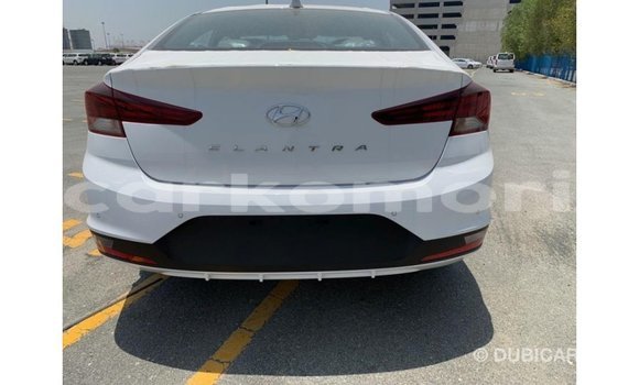 Buy Import Hyundai Elantra White Car in Import - Dubai in Great Comore Buy Import Hyundai Elantra White Car in Import - Dubai in Great Comore
