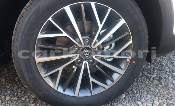 Buy Import Hyundai Tucson White Car in Import - Dubai in Great Comore Buy Import Hyundai Tucson White Car in Import - Dubai in Great Comore