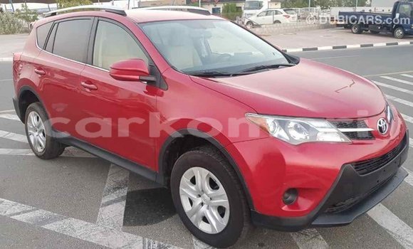 Acheter Import Voiture Toyota 4Runner Rouge à Import - Dubai, Grande Comore Acheter Import Voiture Toyota 4Runner Rouge à Import - Dubai, Grande Comore