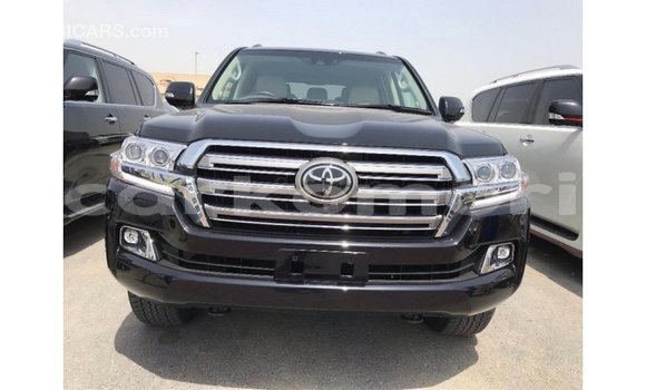 Buy Import Toyota Land Cruiser Black Car in Import - Dubai in Great Comore Buy Import Toyota Land Cruiser Black Car in Import - Dubai in Great Comore