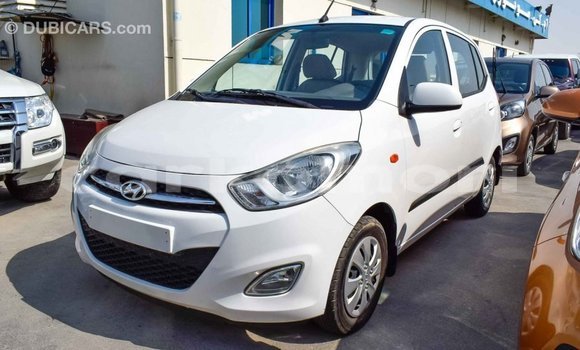 Acheter Import Voiture Hyundai i10 Blanc à Import - Dubai, Grande Comore Acheter Import Voiture Hyundai i10 Blanc à Import - Dubai, Grande Comore