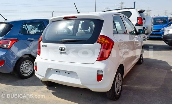 Acheter Import Voiture Kia Picanto Blanc à Import - Dubai, Grande Comore Acheter Import Voiture Kia Picanto Blanc à Import - Dubai, Grande Comore