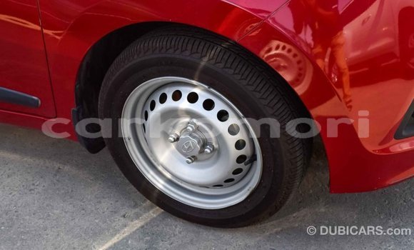 Acheter Import Voiture Hyundai i10 Rouge à Import - Dubai, Grande Comore Acheter Import Voiture Hyundai i10 Rouge à Import - Dubai, Grande Comore