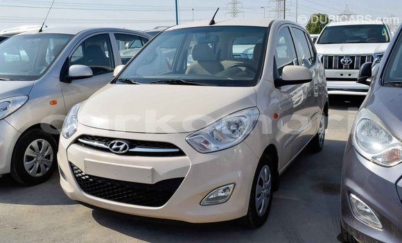 Acheter Import Voiture Hyundai i10 Beige à Import - Dubai, Grande Comore Acheter Import Voiture Hyundai i10 Beige à Import - Dubai, Grande Comore