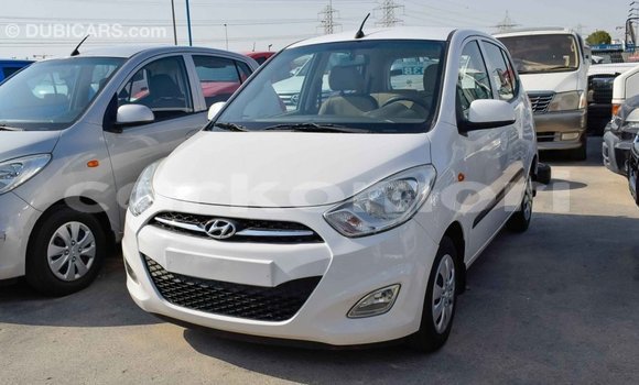 Acheter Import Voiture Hyundai i10 Blanc à Import - Dubai, Grande Comore Acheter Import Voiture Hyundai i10 Blanc à Import - Dubai, Grande Comore